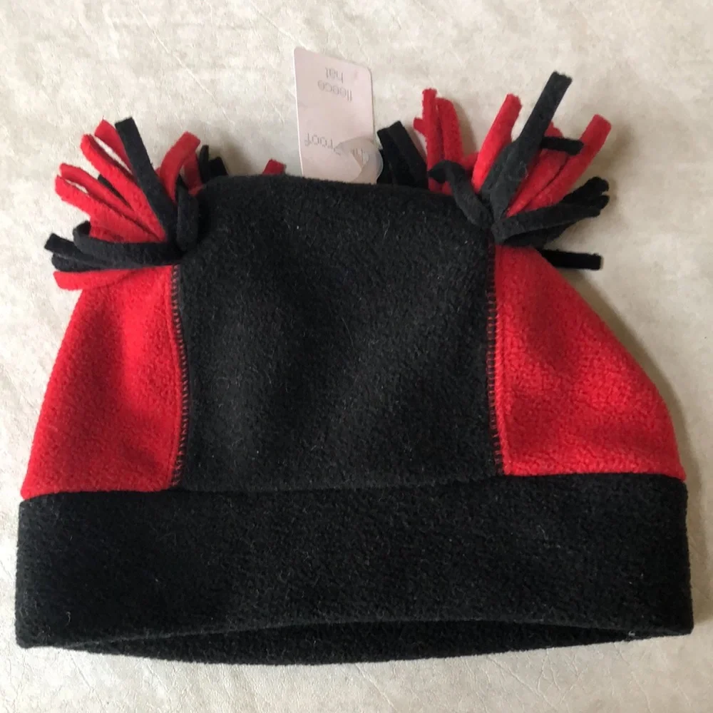 Youth/Jovenes Unisex Winter Fleece Jester Hat - Red, & Black Size 4-16